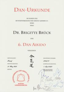 Urkunde 6. Dan Dr. Brigitte Brück